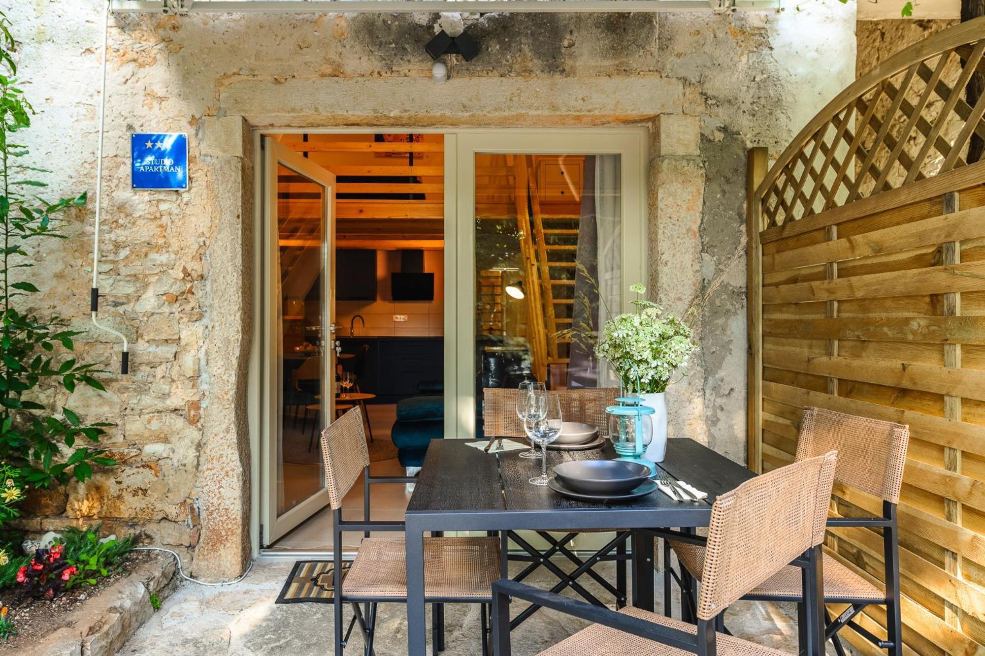 Stella Marina Deluxe Apartment Porec Exterior photo